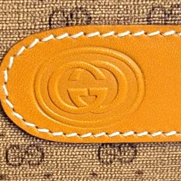 GUCCI Tan Signature Logo Desk Clock with Pen Holder - Picture 6 of 11